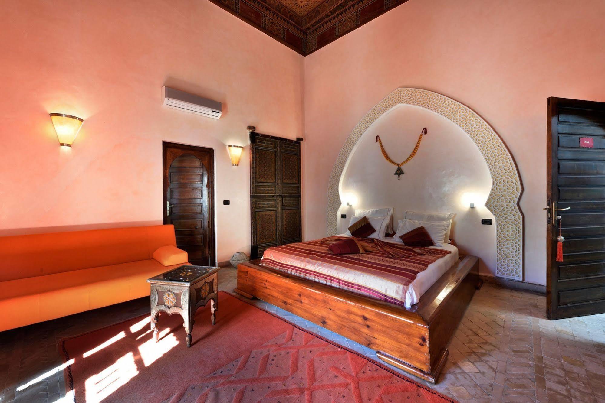 Riad Les Ammonites And Spa Марракеш Экстерьер фото