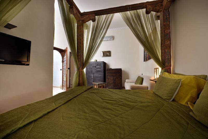 Riad Les Ammonites And Spa Марракеш Экстерьер фото